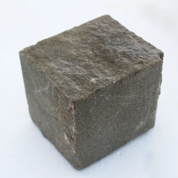 Pietra Arenaria Gianai Pearl Albanera Cubetto Segato
